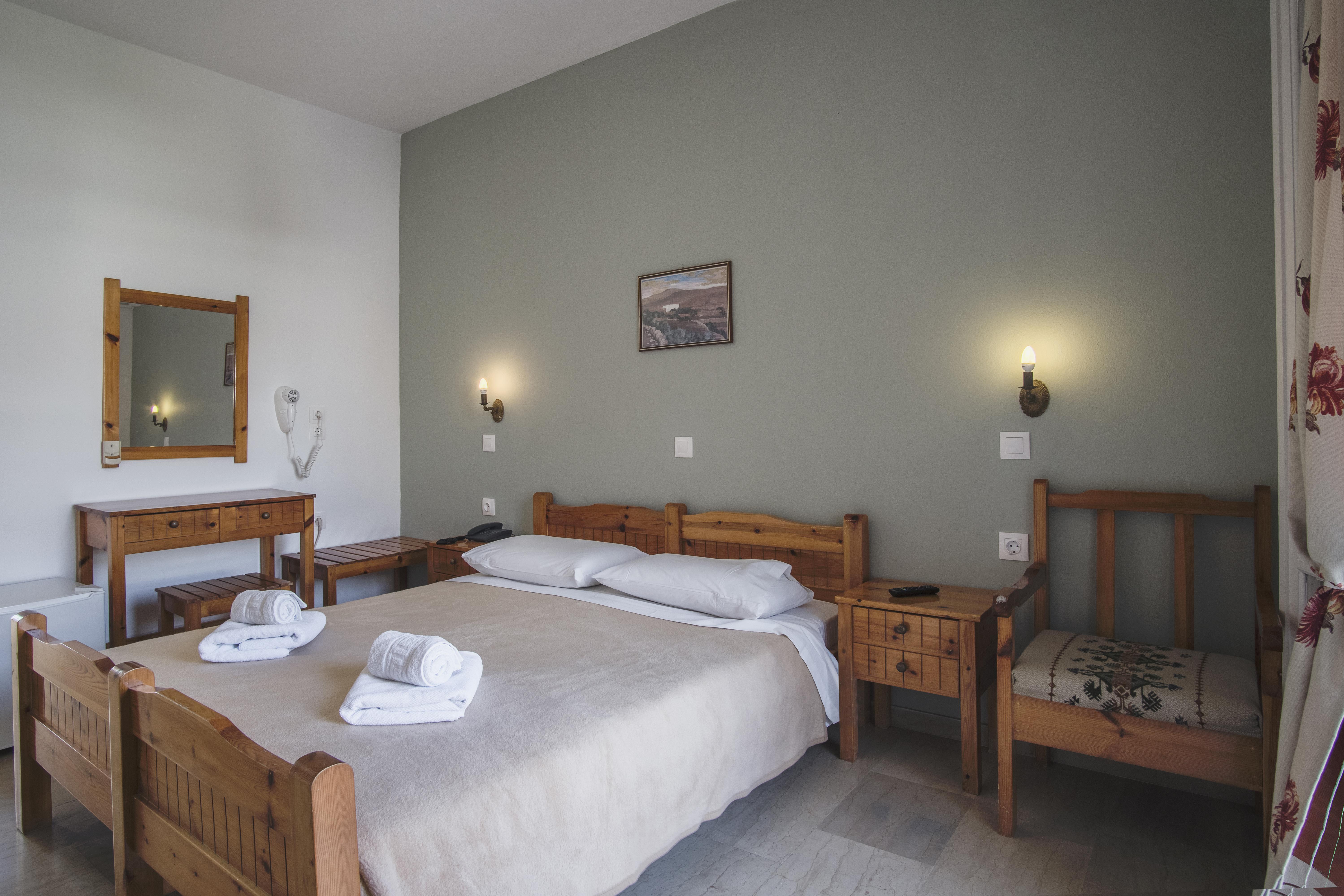 Iliada Beach Hotel Гоувия Экстерьер фото
