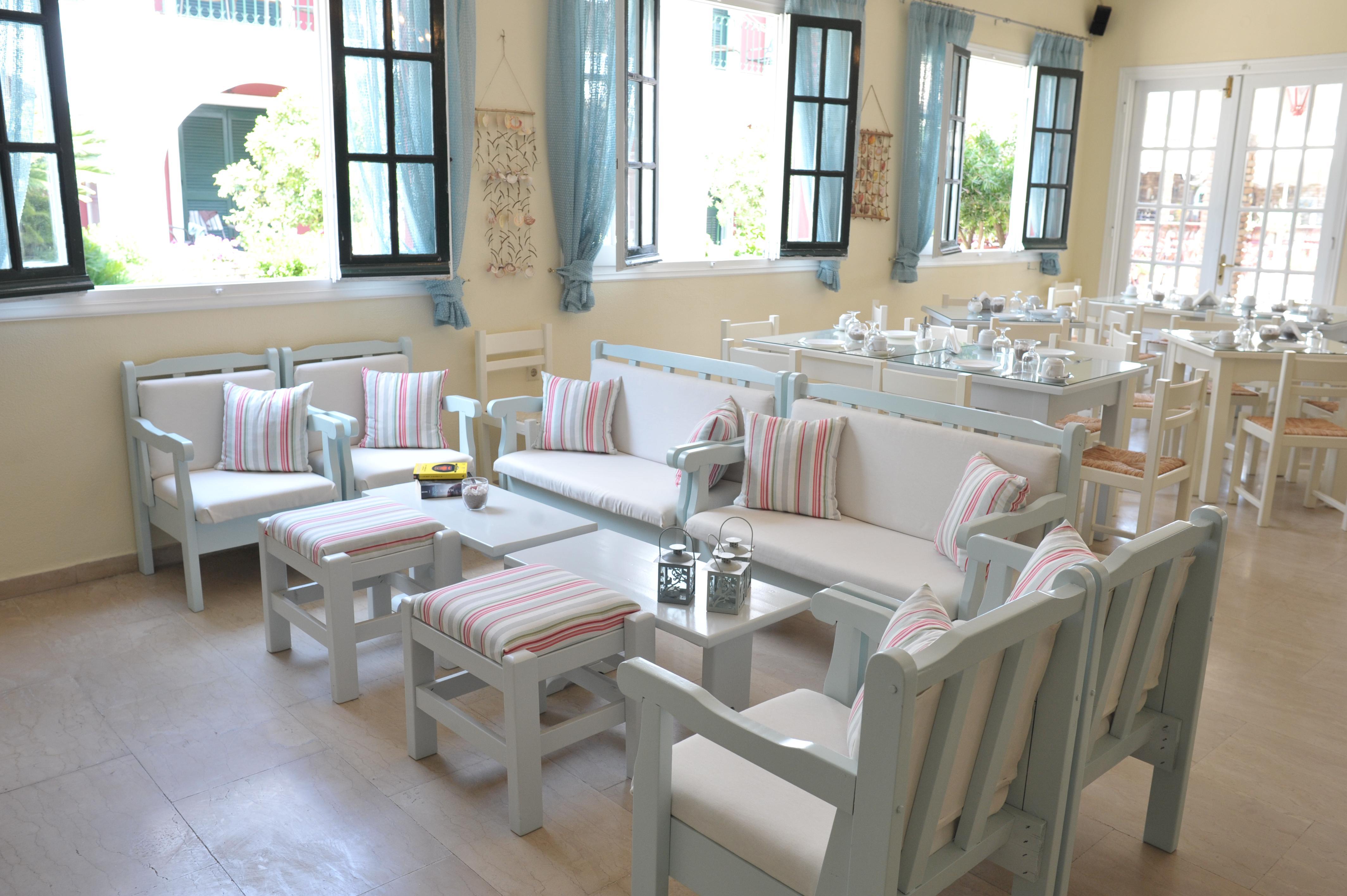 Iliada Beach Hotel Гоувия Экстерьер фото