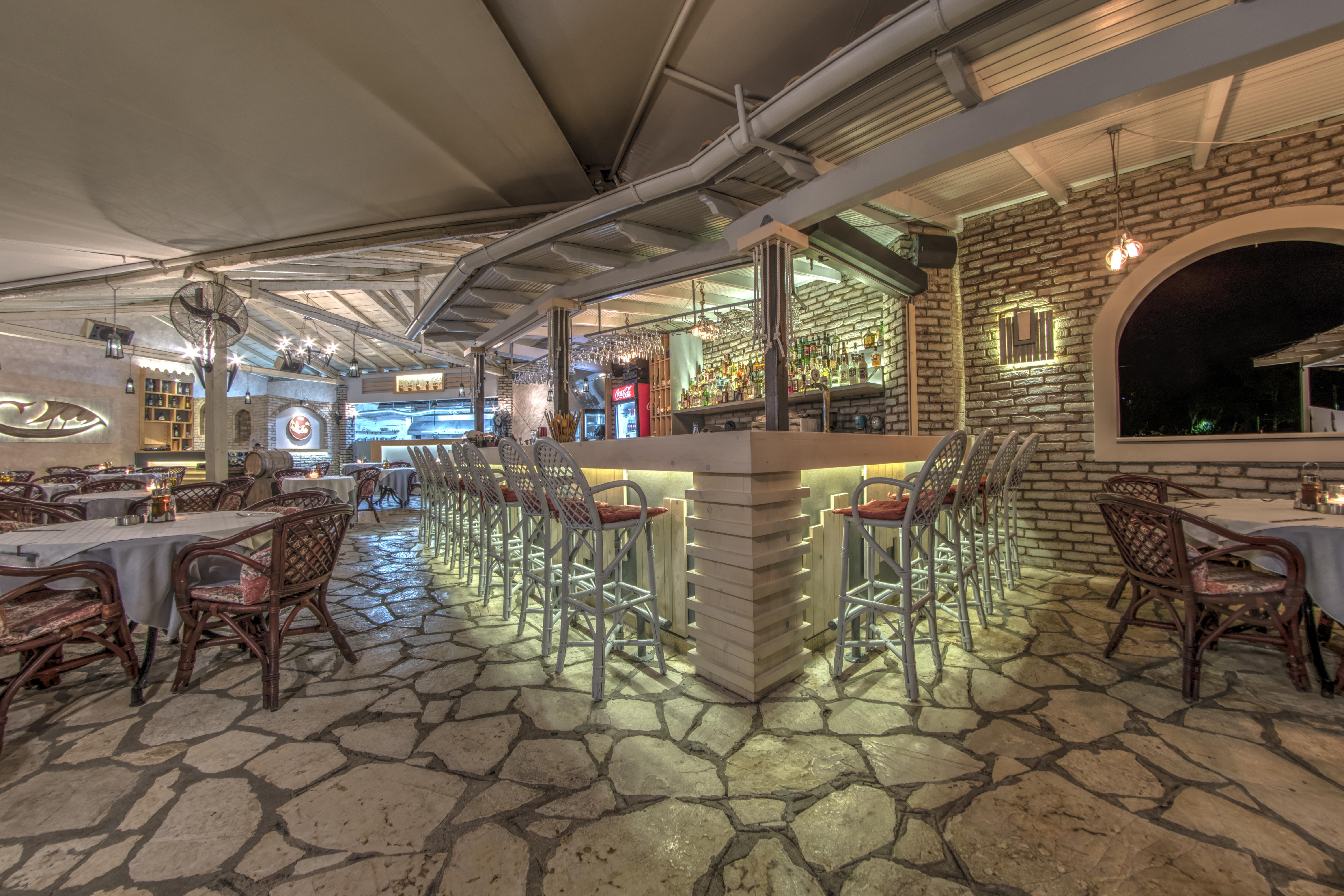 Iliada Beach Hotel Гоувия Экстерьер фото