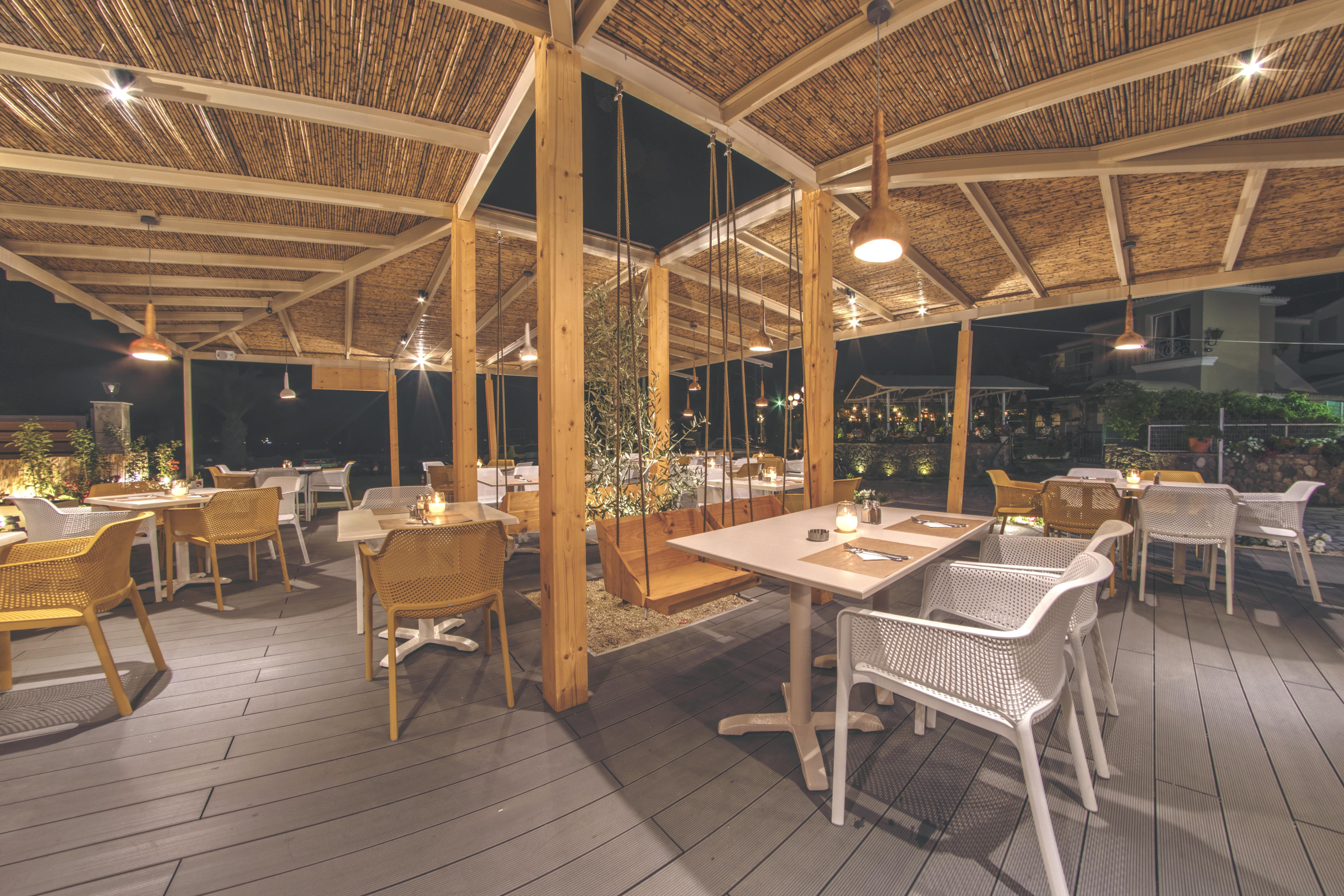 Iliada Beach Hotel Гоувия Экстерьер фото