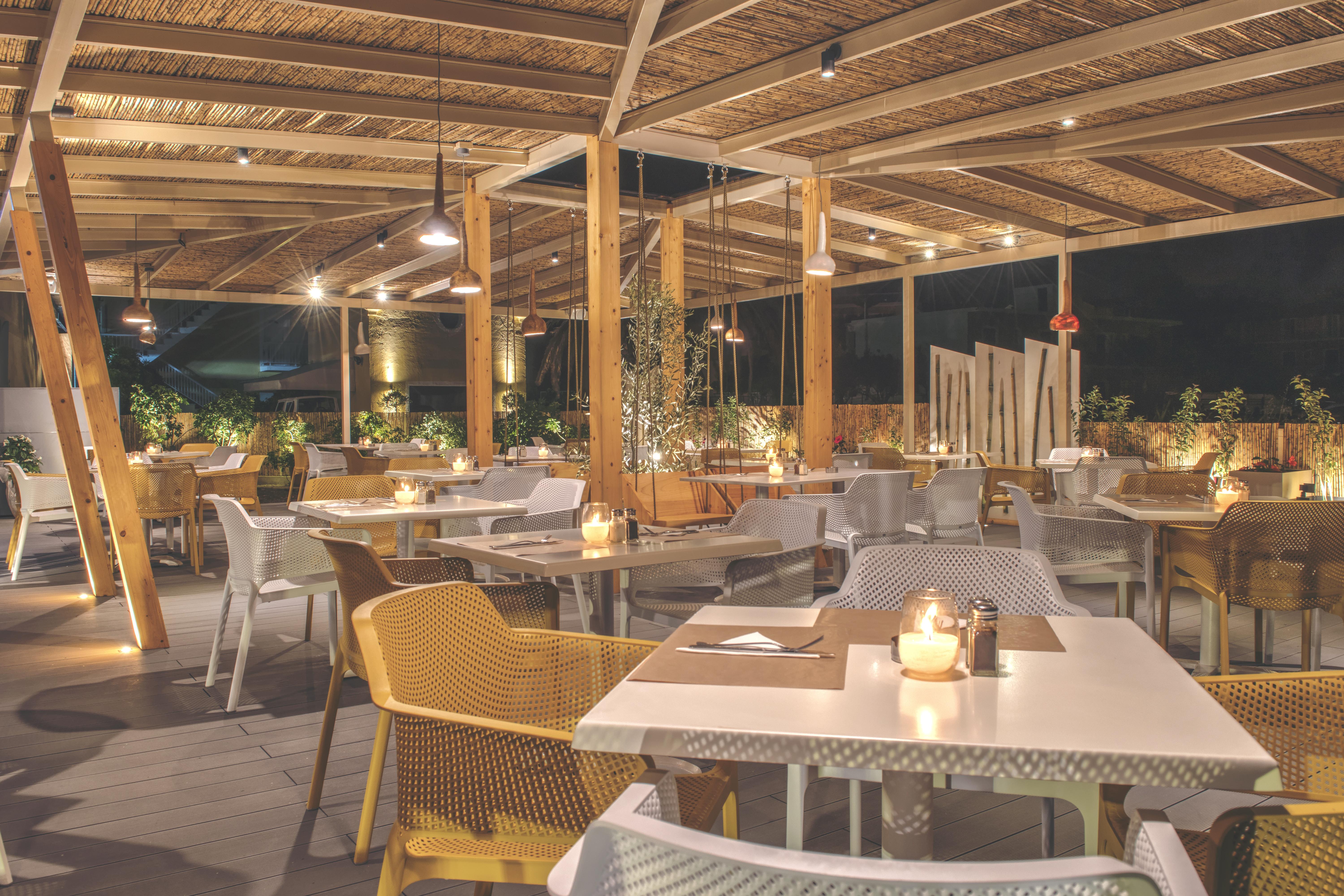 Iliada Beach Hotel Гоувия Экстерьер фото